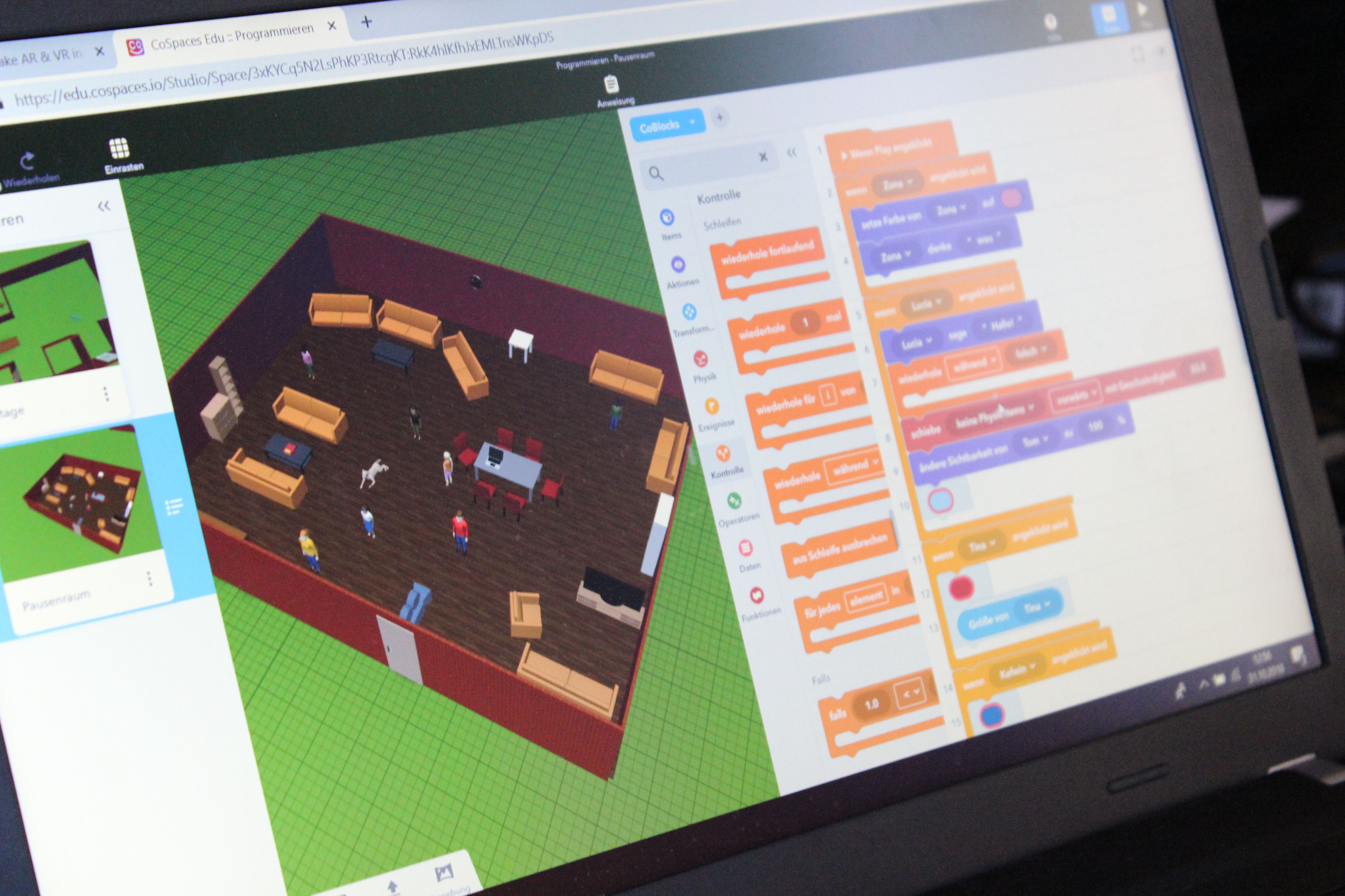 Programmierungen von der erstellten 3D-Welt